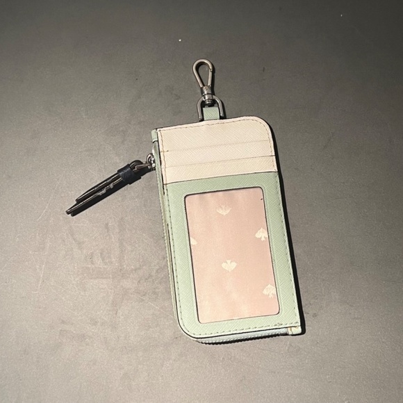 Kate Spade Medium L-zip wallet holder Mint color preloved - Picture 2 of 6